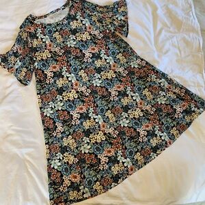 Loft Floral Short Sleeve Dress size Medium